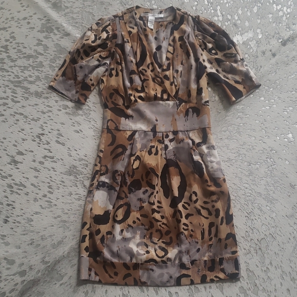Diane Von Furstenberg DVF Sabine Silk Animal Print Mini Dress Sz2 - Picture 3 of 6